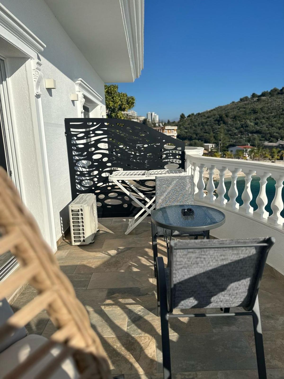 Luxury Villa Alisja Sarande With Private Beach Exterior photo